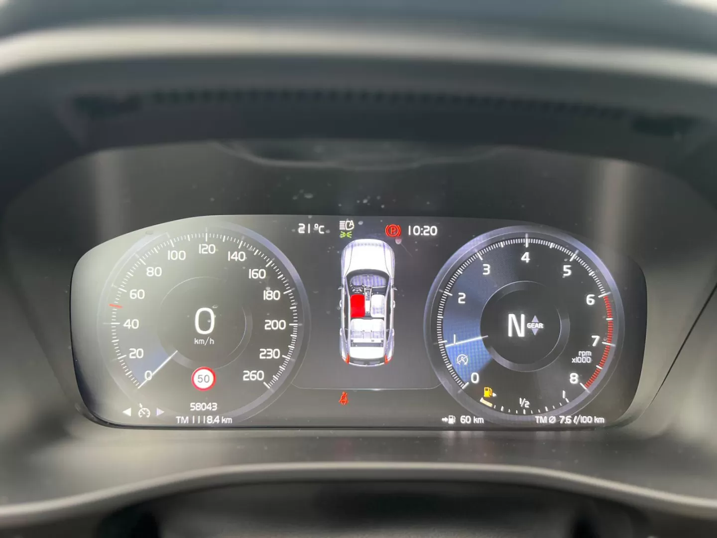 Volvo XC 40 1.5 T2 Core - foto 8