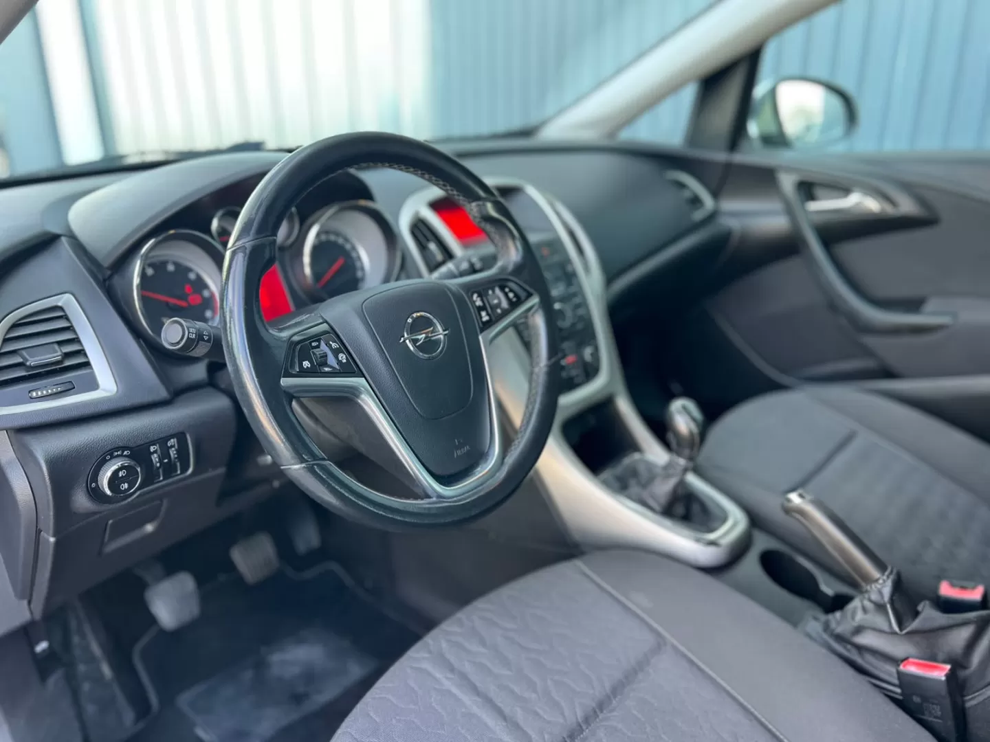Opel Astra Sports Tourer 1.3 CDTi Cosmo S/S - foto 4