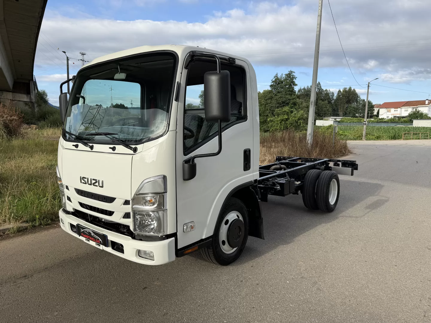 Isuzu  NLR 3.0  35.150 AC ABS