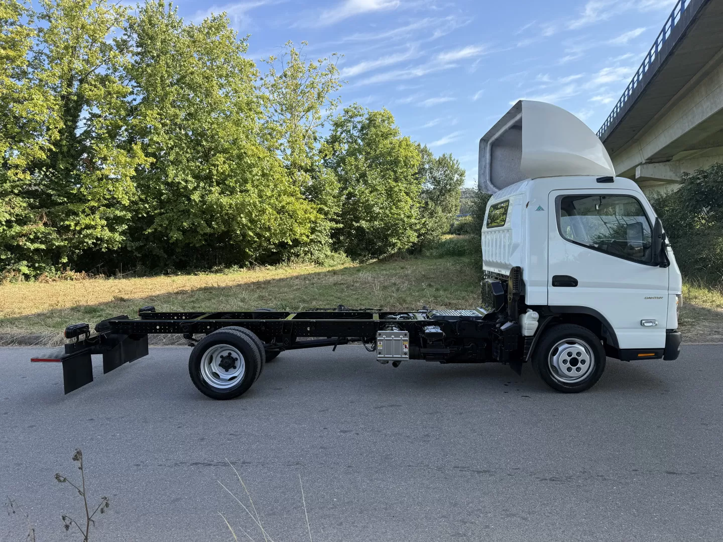 Mitsubishi  FUSO  CANTER 3C15 AC ABS - foto 5