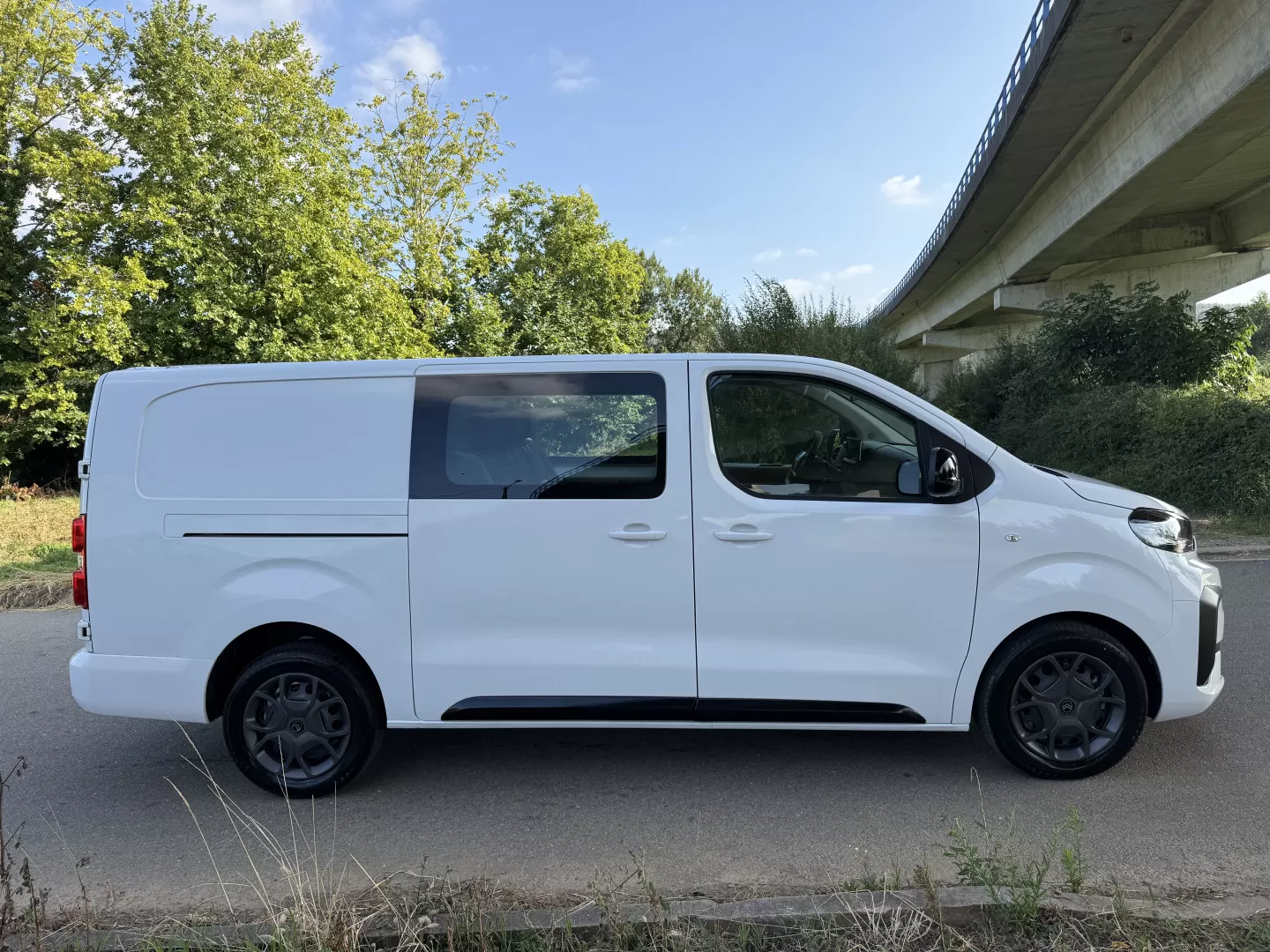Citroën  JUMPY Combi Plus 2.2 BlueHdi 180 cv EAT8 XL Longa - foto 6