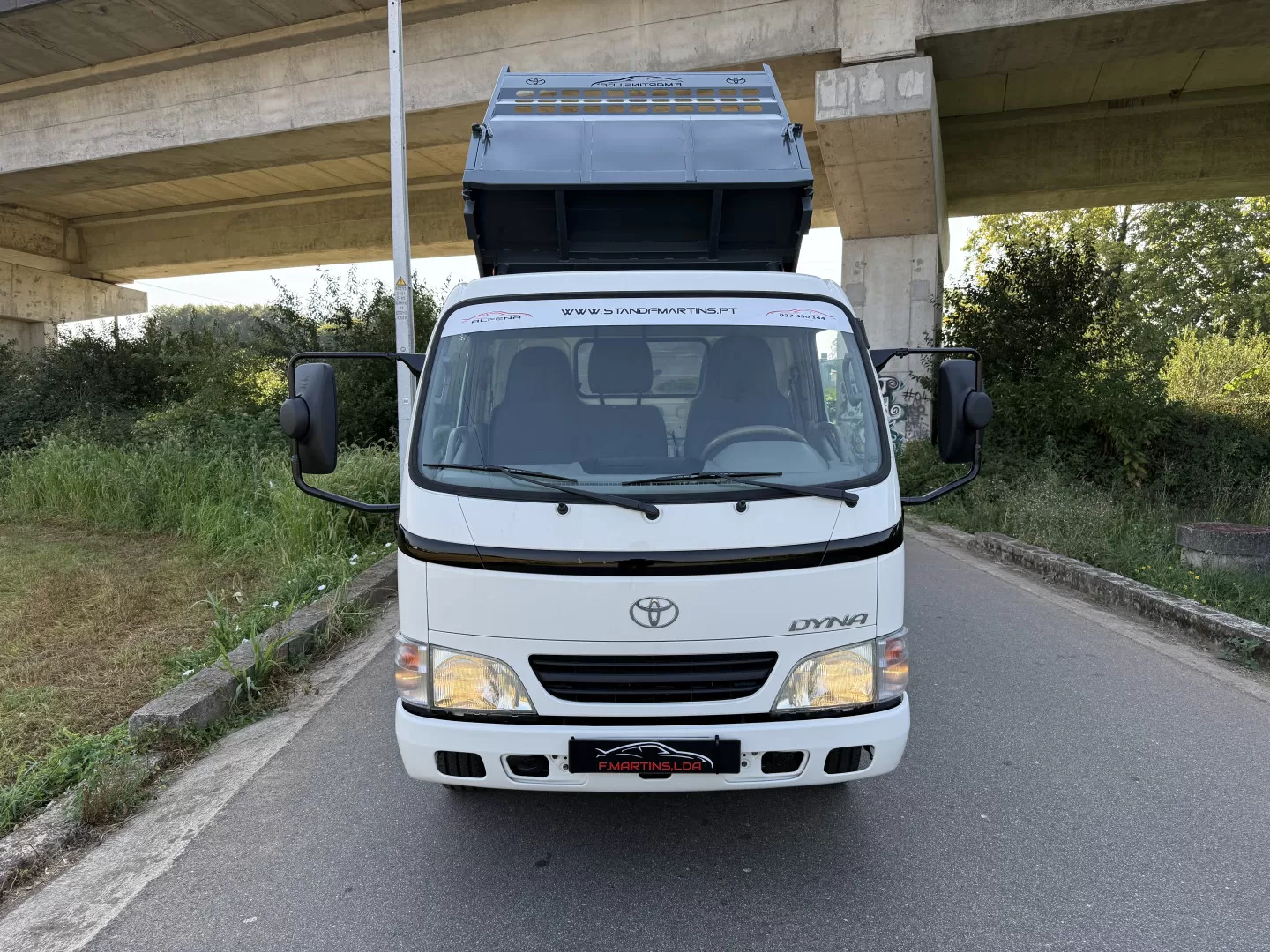 Toyota  DYNA M 35.25 3.0 D4D BASCULANTE 95.000 Kms - foto 5