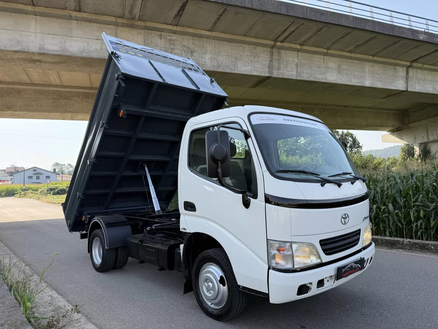 Toyota  DYNA M 35.25 3.0 D4D BASCULANTE 95.000 Kms - foto 6