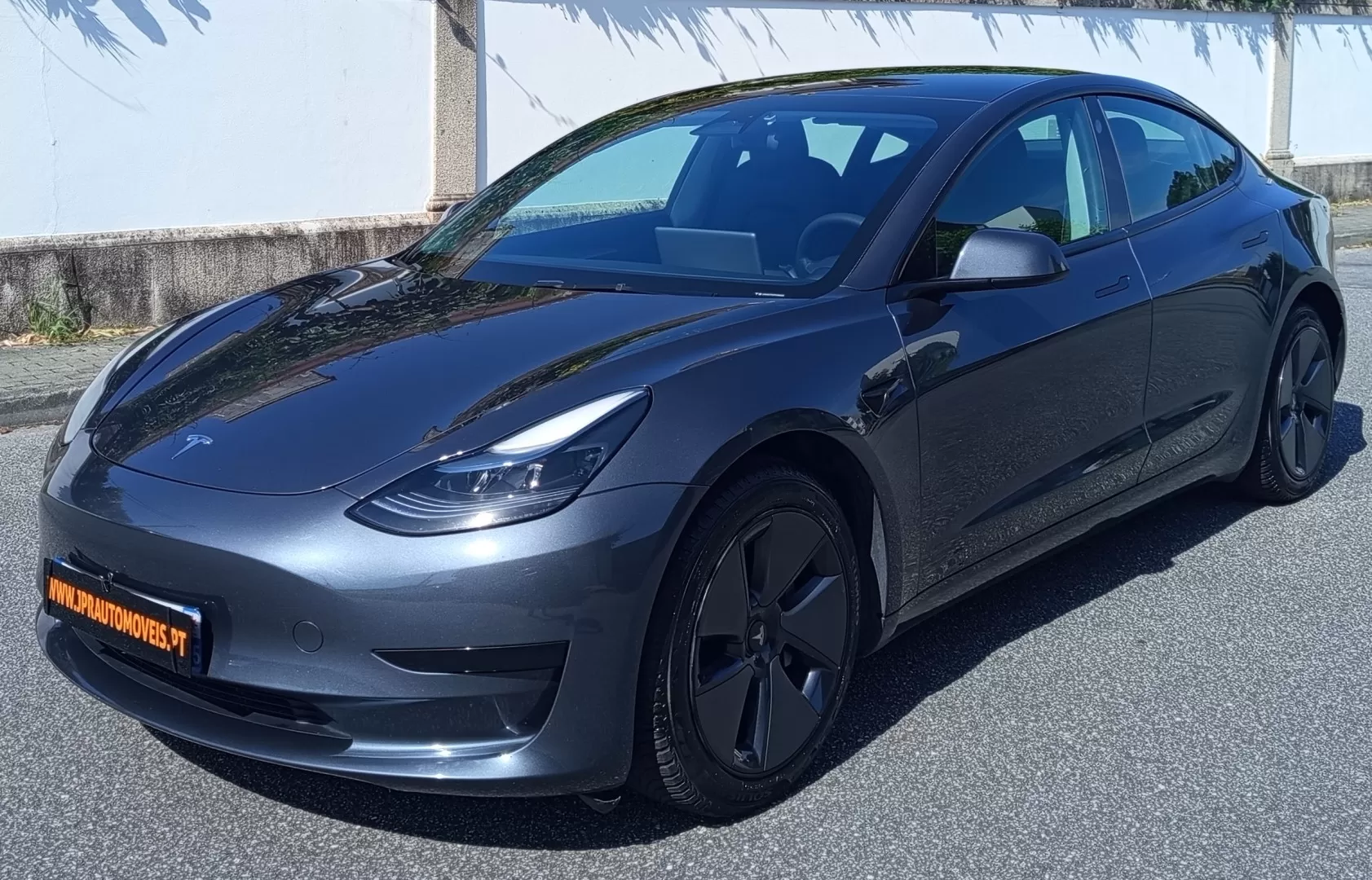 Tesla Model 3 Standard Range Plus RWD