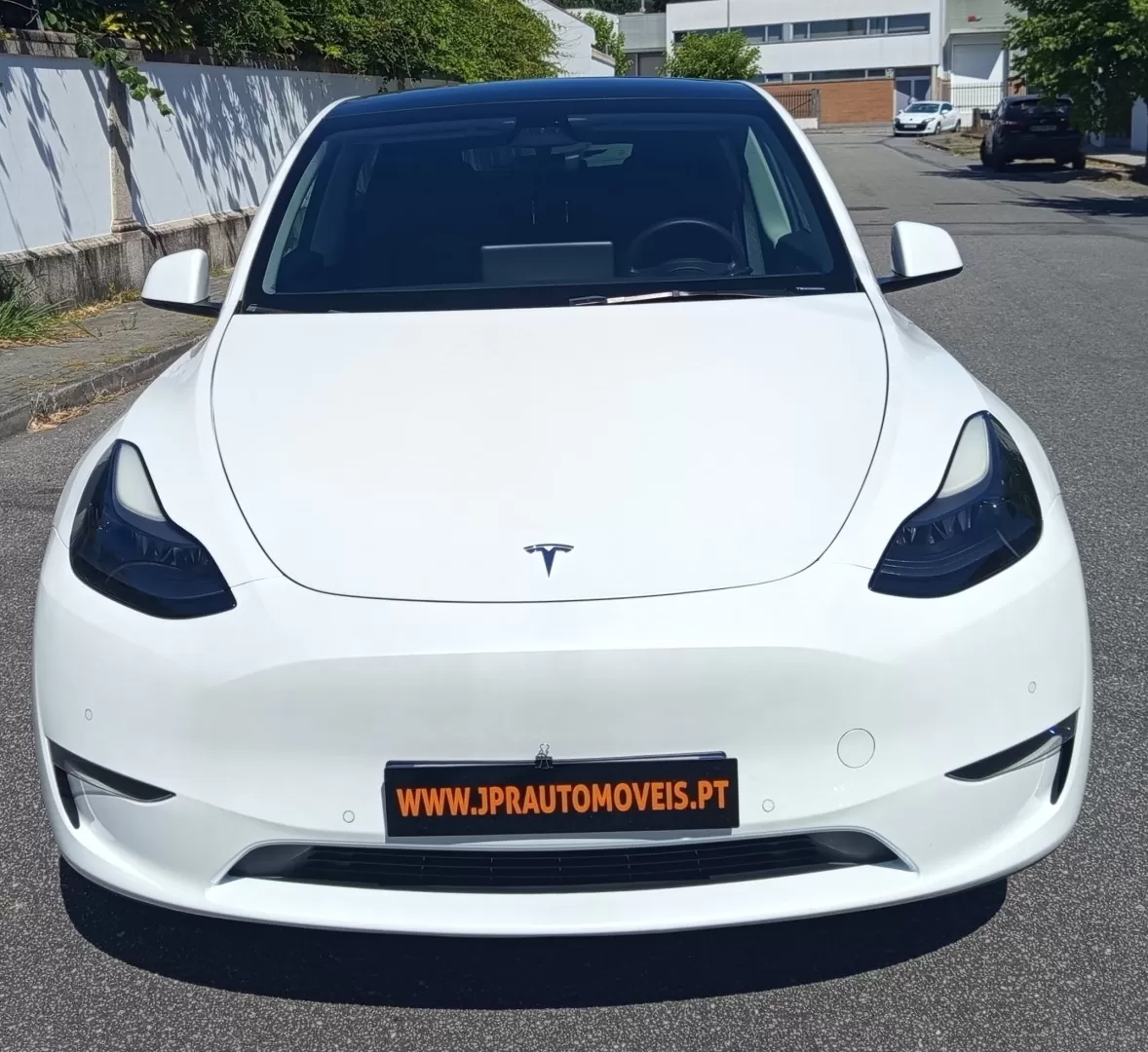 Tesla Model Y Long Range Dual Motor AWD - foto 2