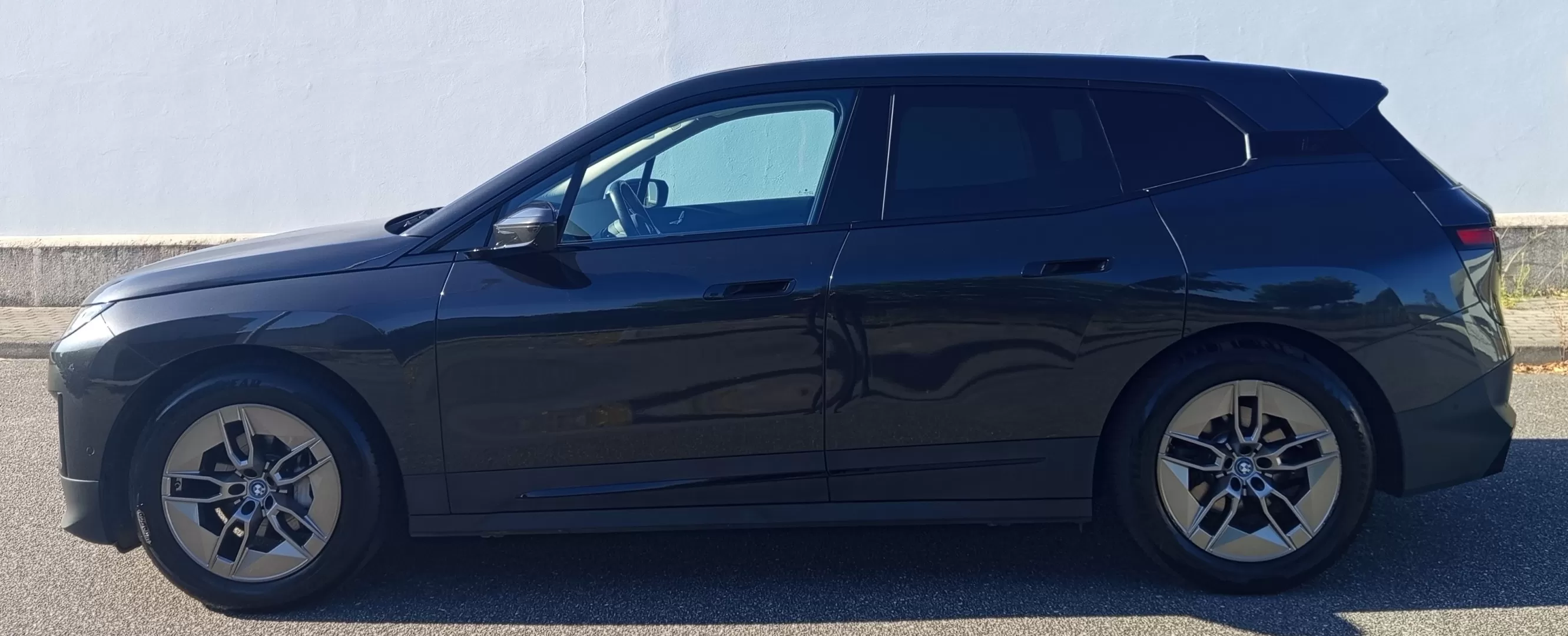 BMW iX xDrive40 - foto 4