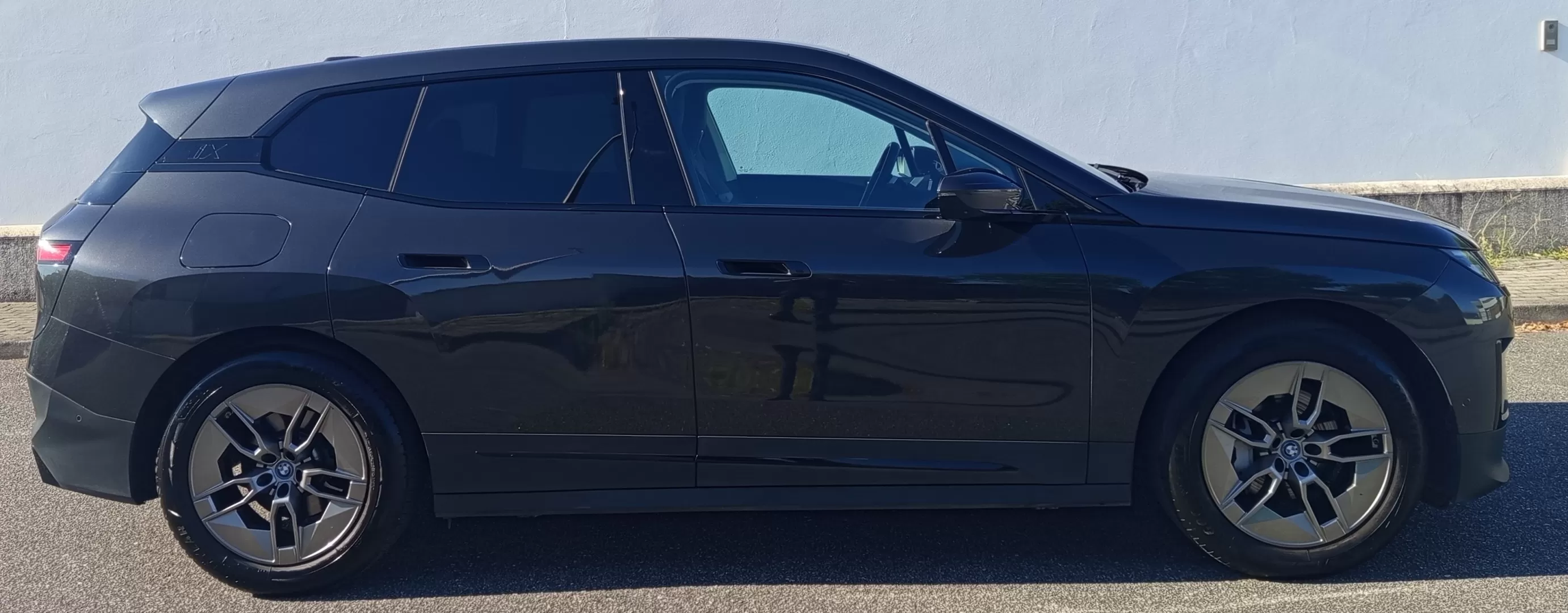 BMW iX xDrive40 - foto 6