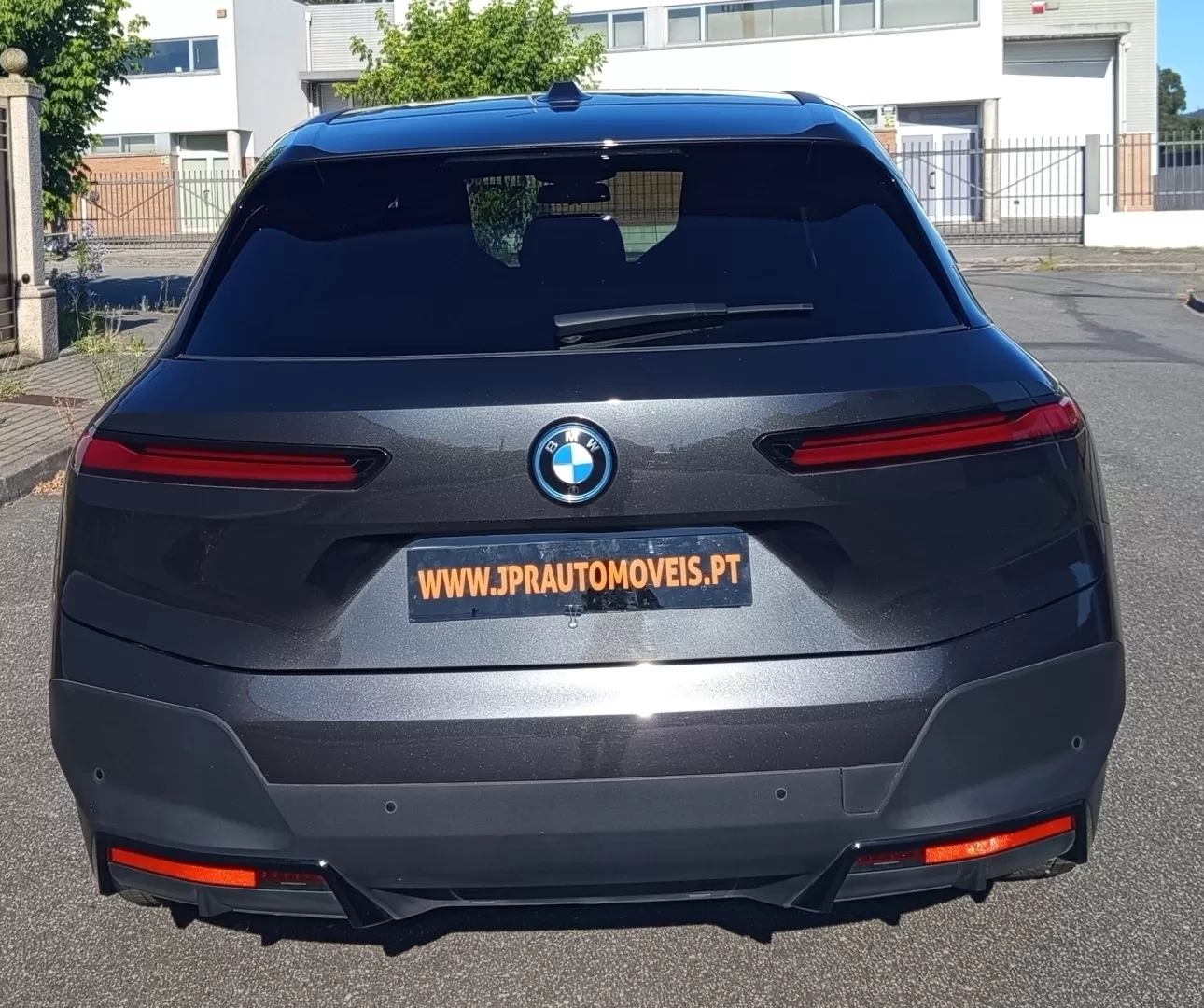 BMW iX xDrive40 - foto 7