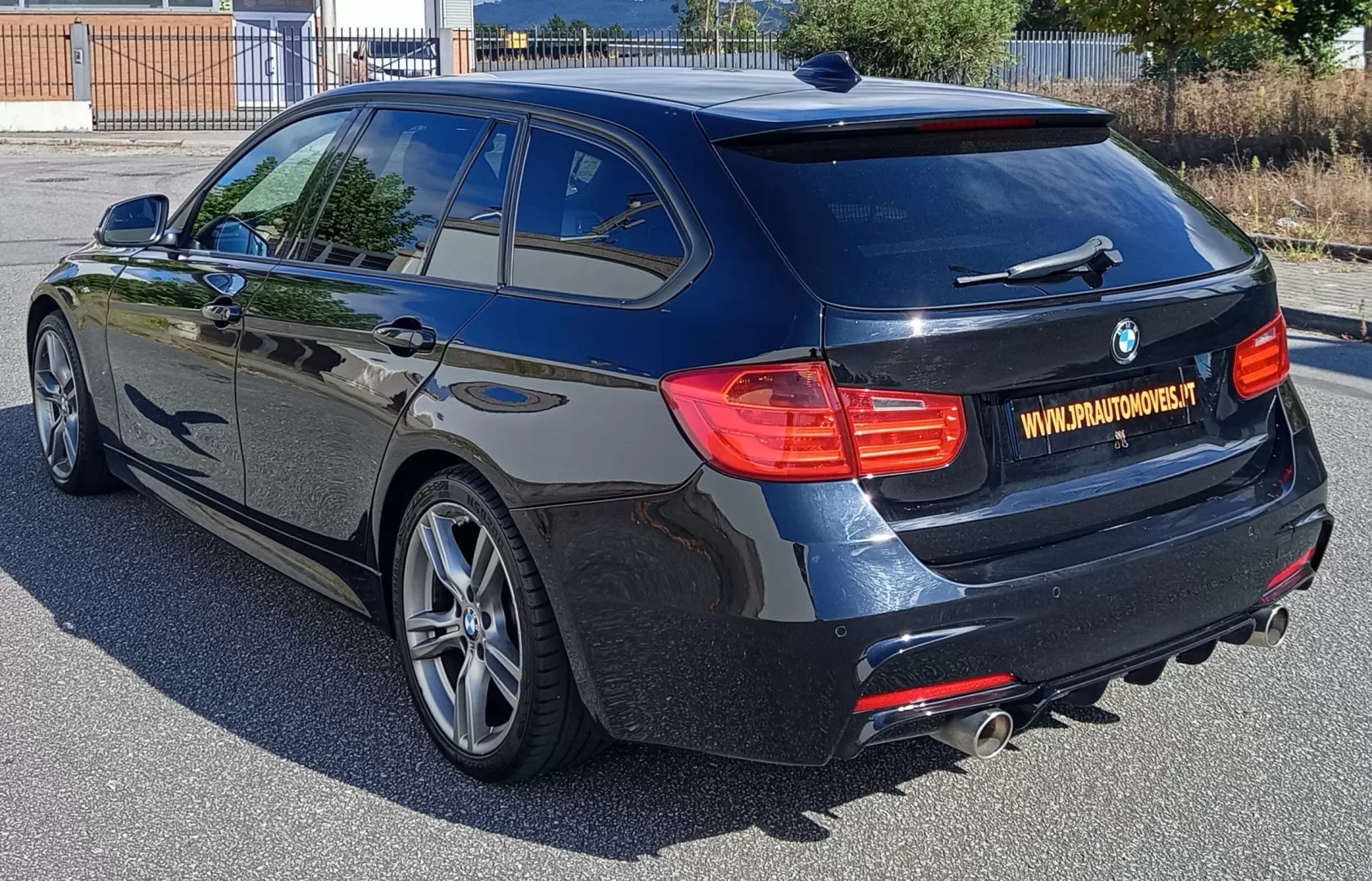 BMW 320 d Pack M - foto 5
