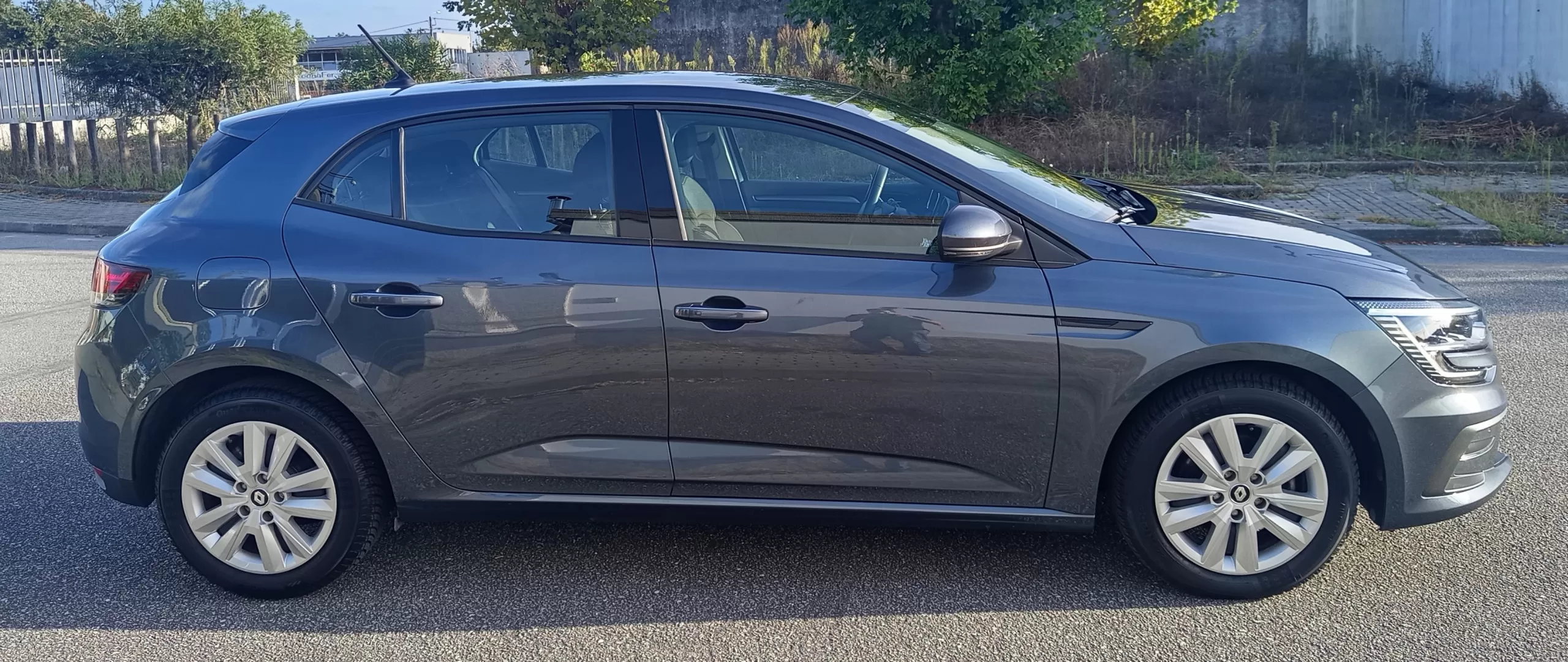 Renault Mégane 1.0 TCe Limited - foto 4