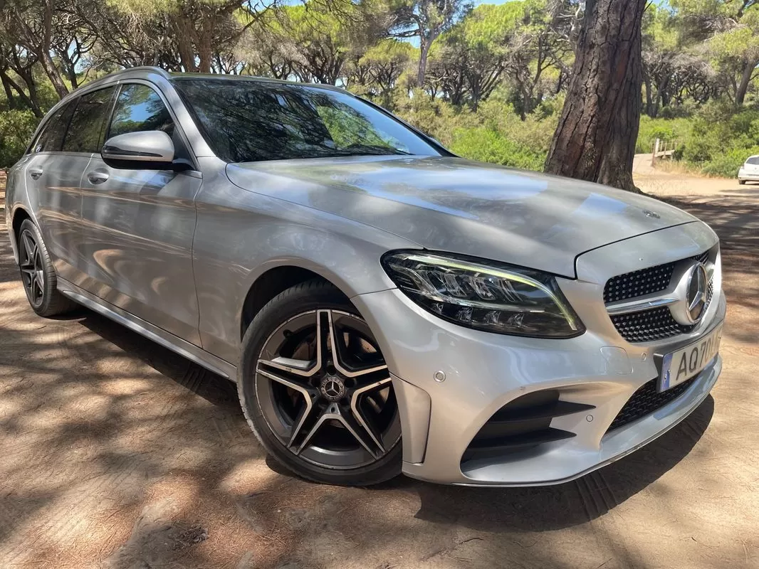 Mercedes-Benz C 220  D T 9g  Tronic Amg Line