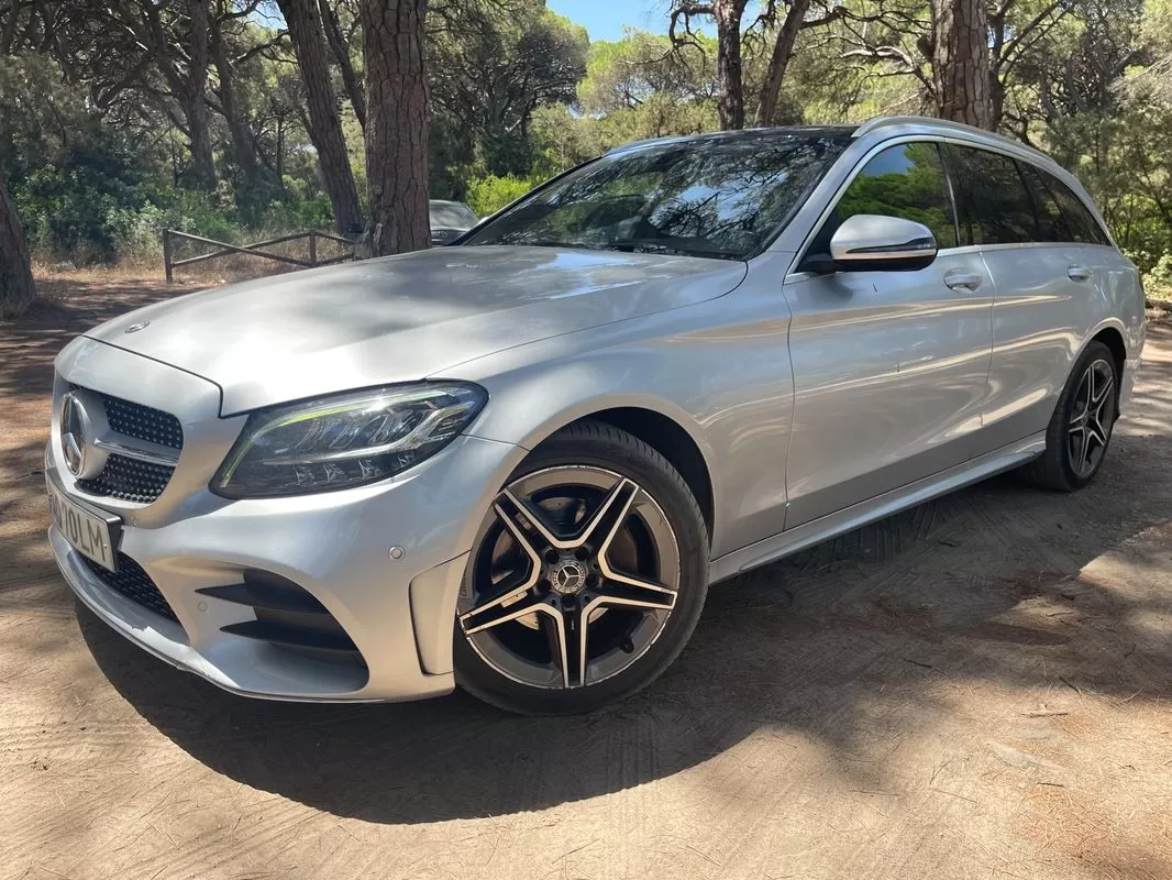 Mercedes-Benz C 220  D T 9g  Tronic Amg Line - foto 2
