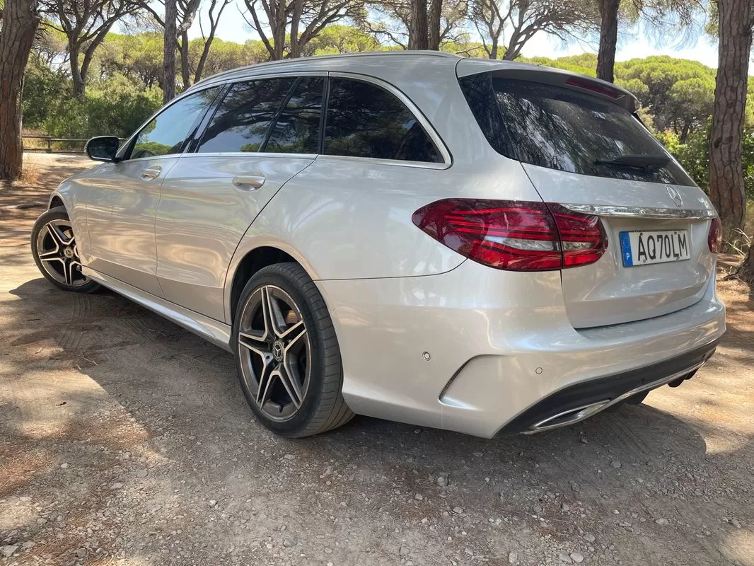 Mercedes-Benz C 220  D T 9g  Tronic Amg Line - foto 3