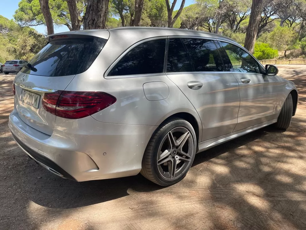 Mercedes-Benz C 220  D T 9g  Tronic Amg Line - foto 4