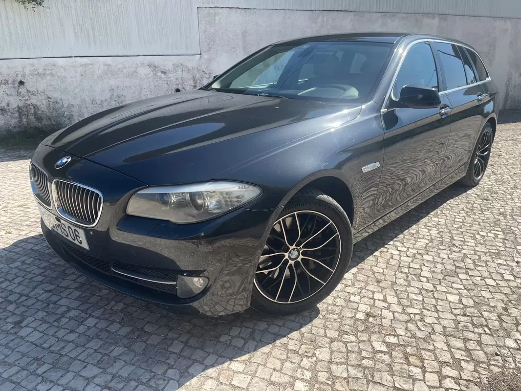 BMW 525 d Exclusive Auto - foto 2