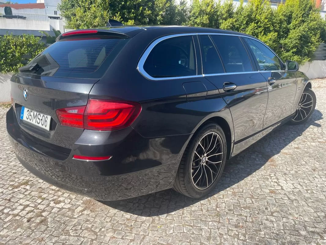 BMW 525 d Exclusive Auto - foto 4