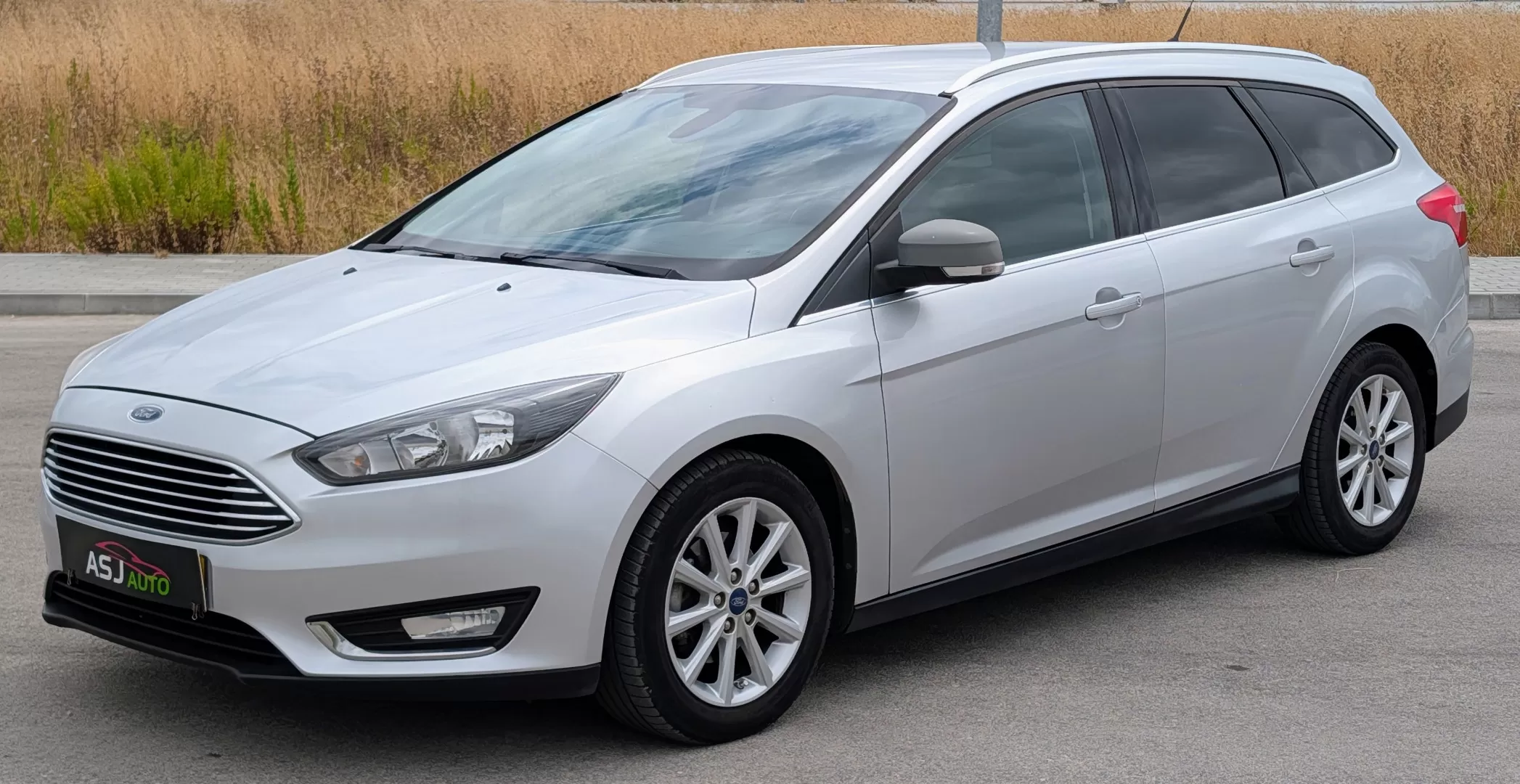 Ford Focus SW 1.5 TDCi Titanium - foto 2