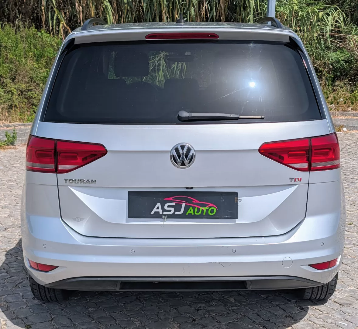 VW Touran 1.6 TDI Highline DSG - foto 8