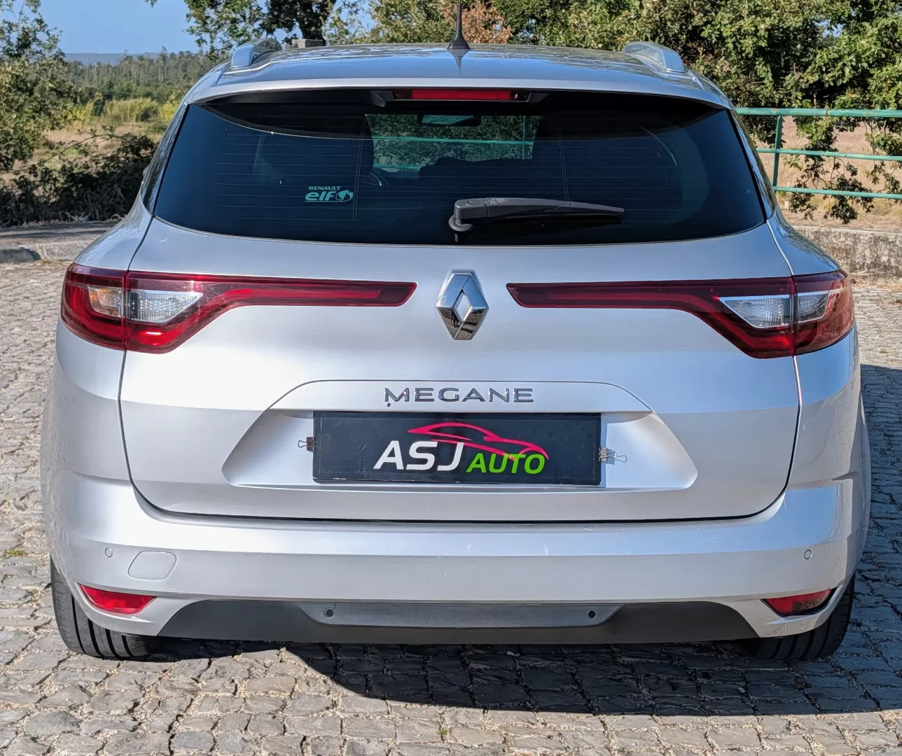 Renault Mégane Sport Tourer 1.5 dCi Limited - foto 8