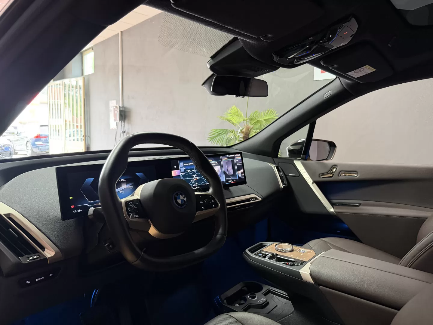 BMW iX xDrive 50 Pack Desportivo - foto 8
