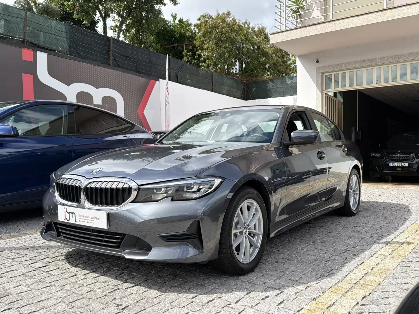 BMW 330e Corporate Edition Auto