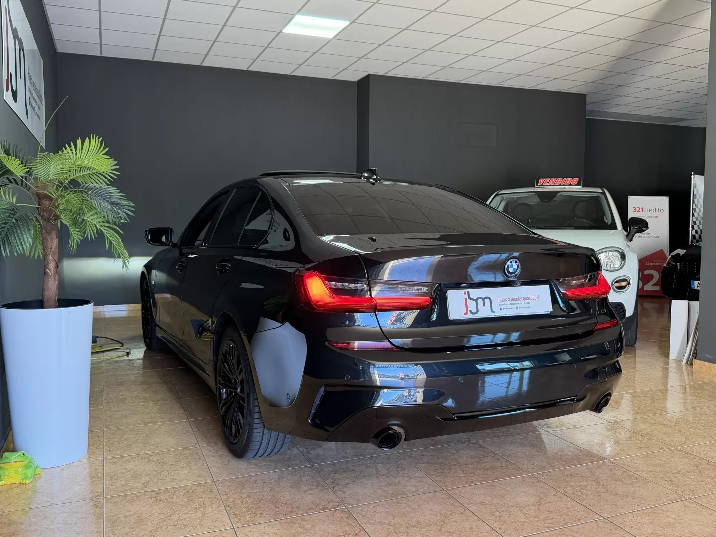 BMW 320 e Pack M Auto - foto 5