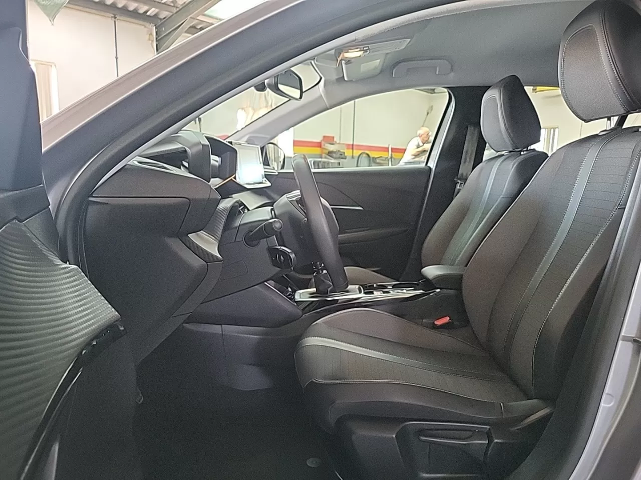 Peugeot 208 208 ALLURE PACK 102 CVM6 - foto 8