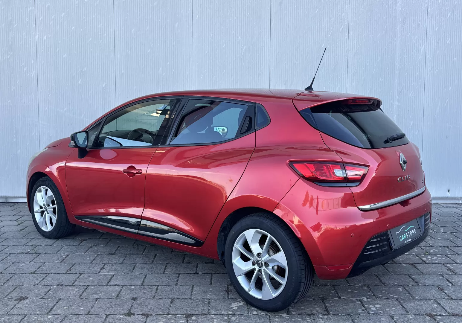 Renault Clio 1.5 dCi Limited EDition - foto 3