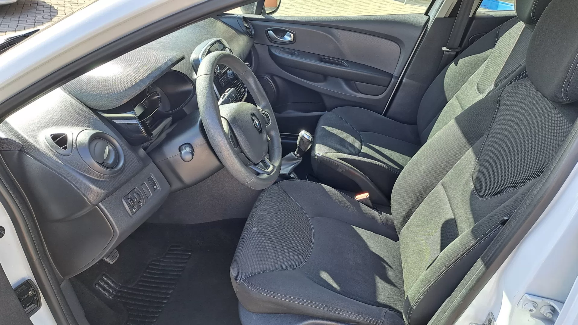 Renault  Clio IV Sociéte   1.5 DCI ZEN - foto 2