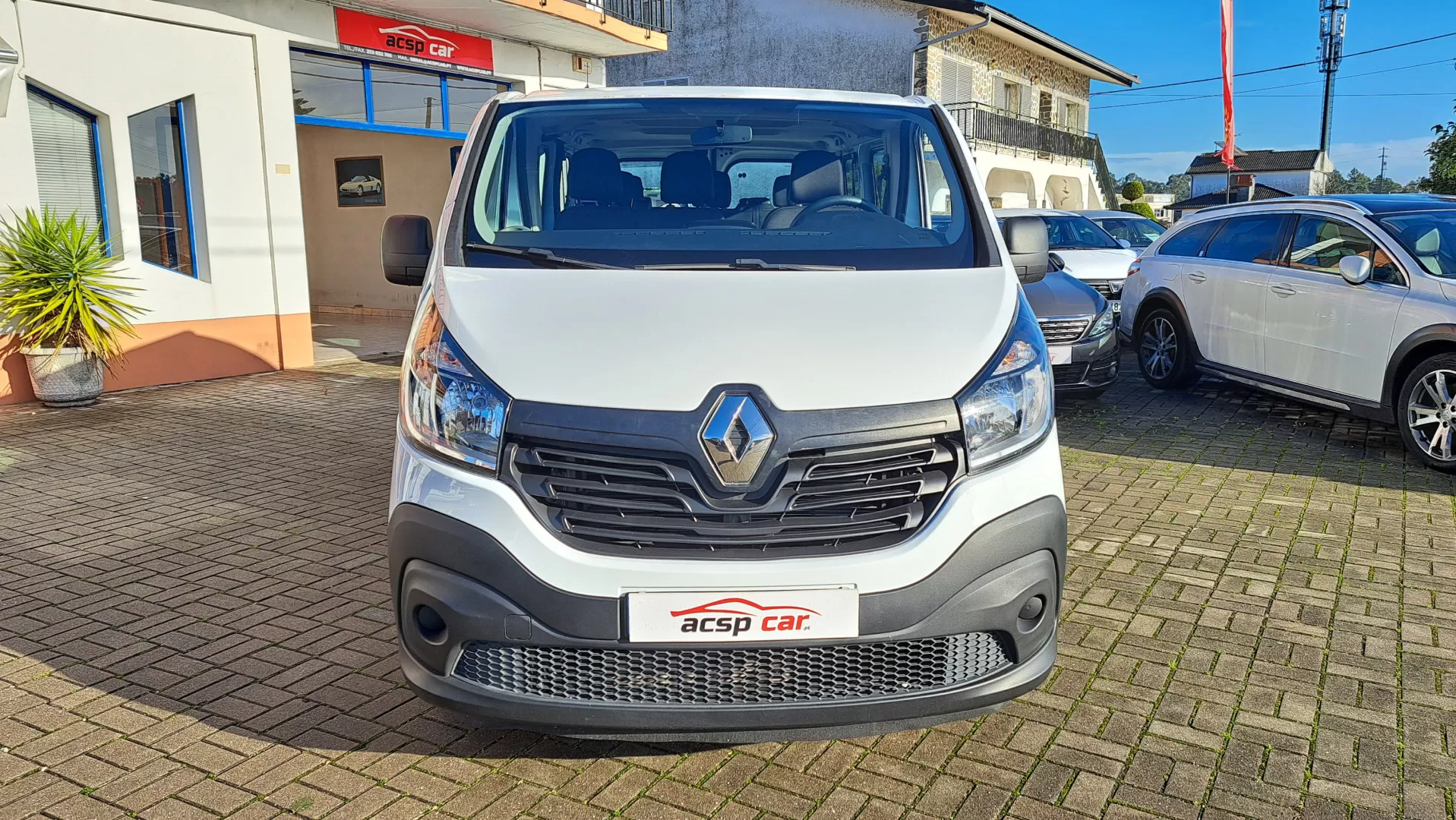 Renault  Trafic Combi 1.6 DCI L1 H1 - 9 Lugares - foto 5