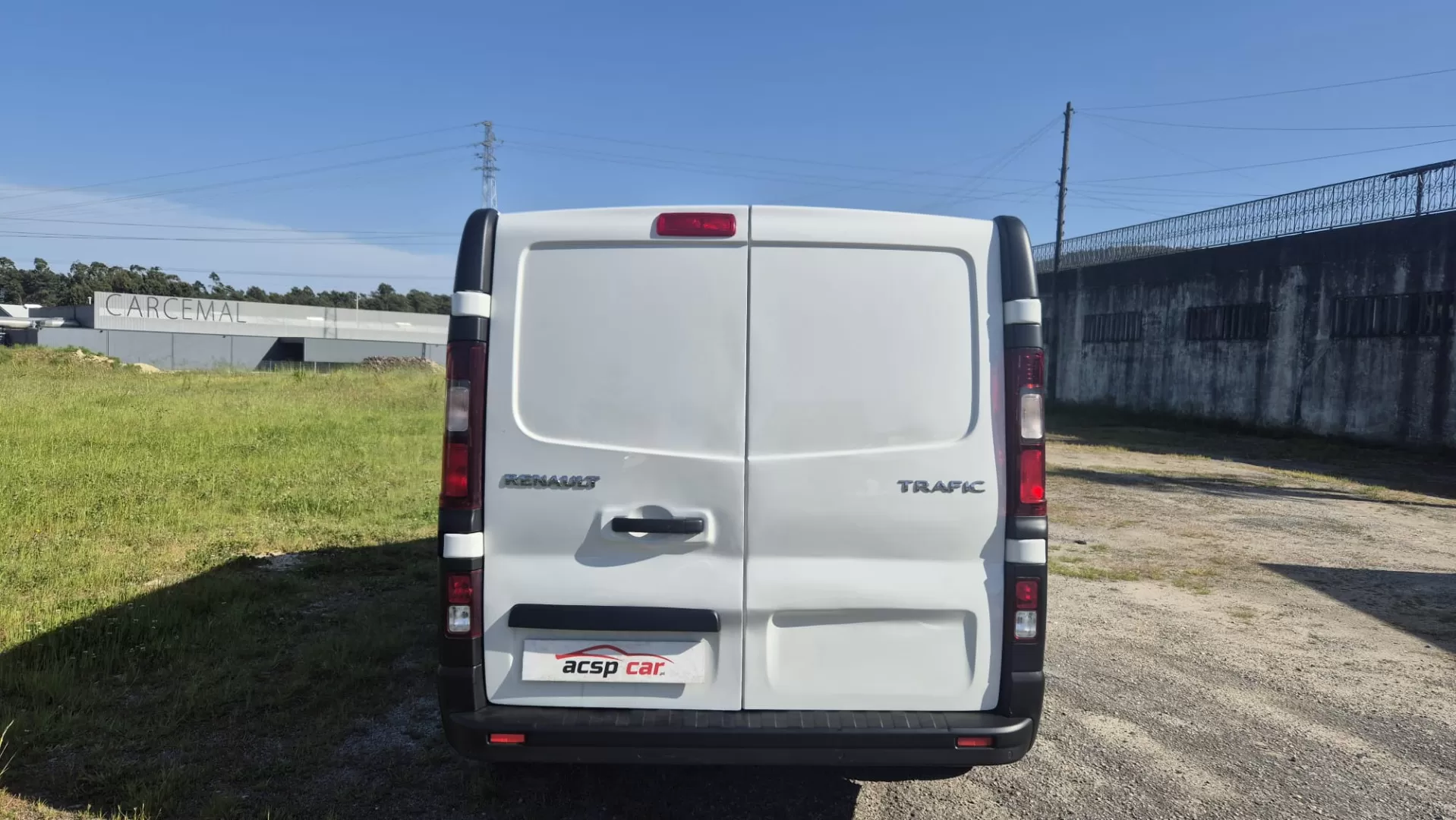 Renault  Trafic 2.0 DCI L2 H1 - 6 Lugares - foto 7
