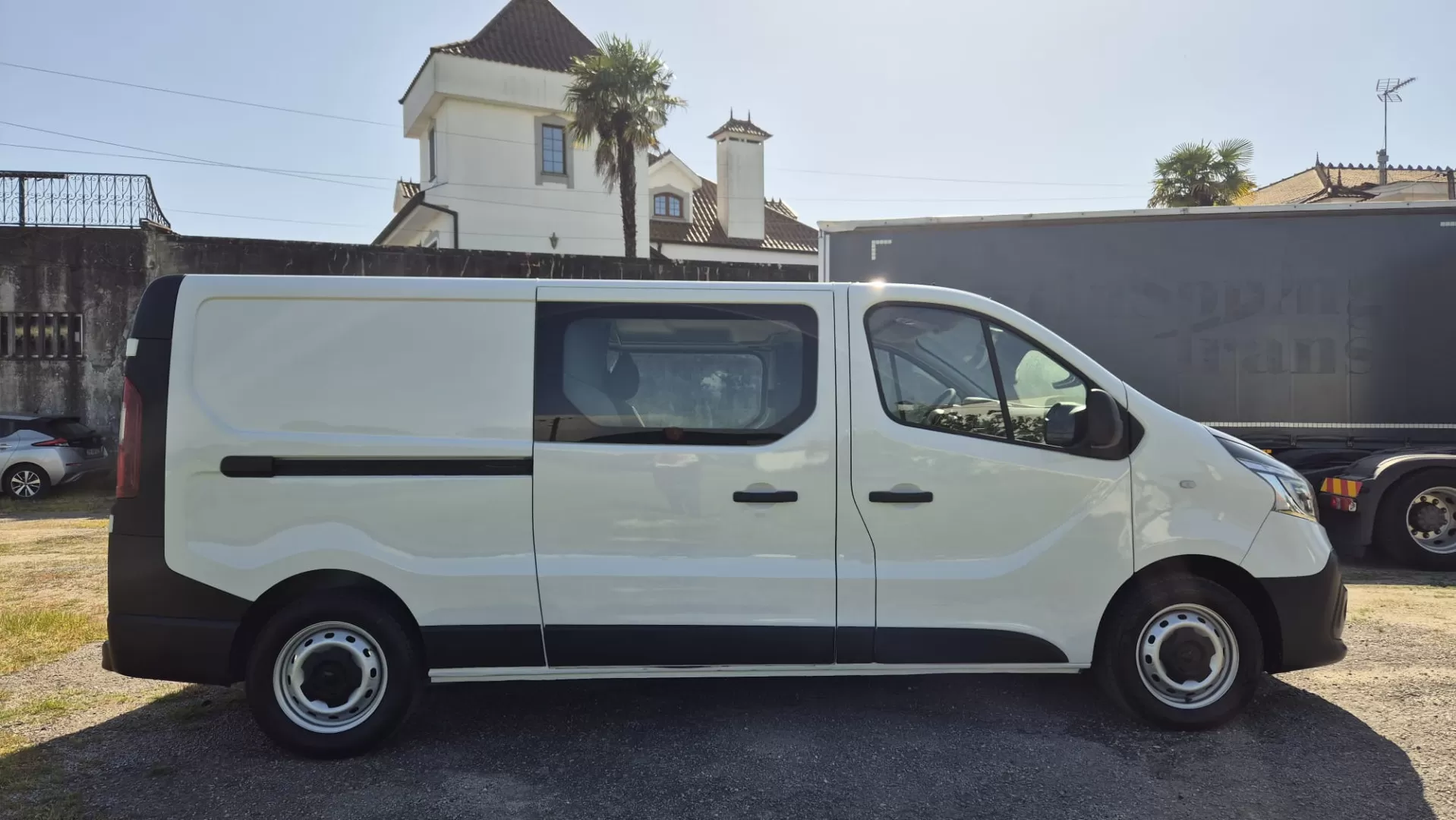 Renault  Trafic 2.0 DCI L2 H1 - 6 Lugares - foto 5