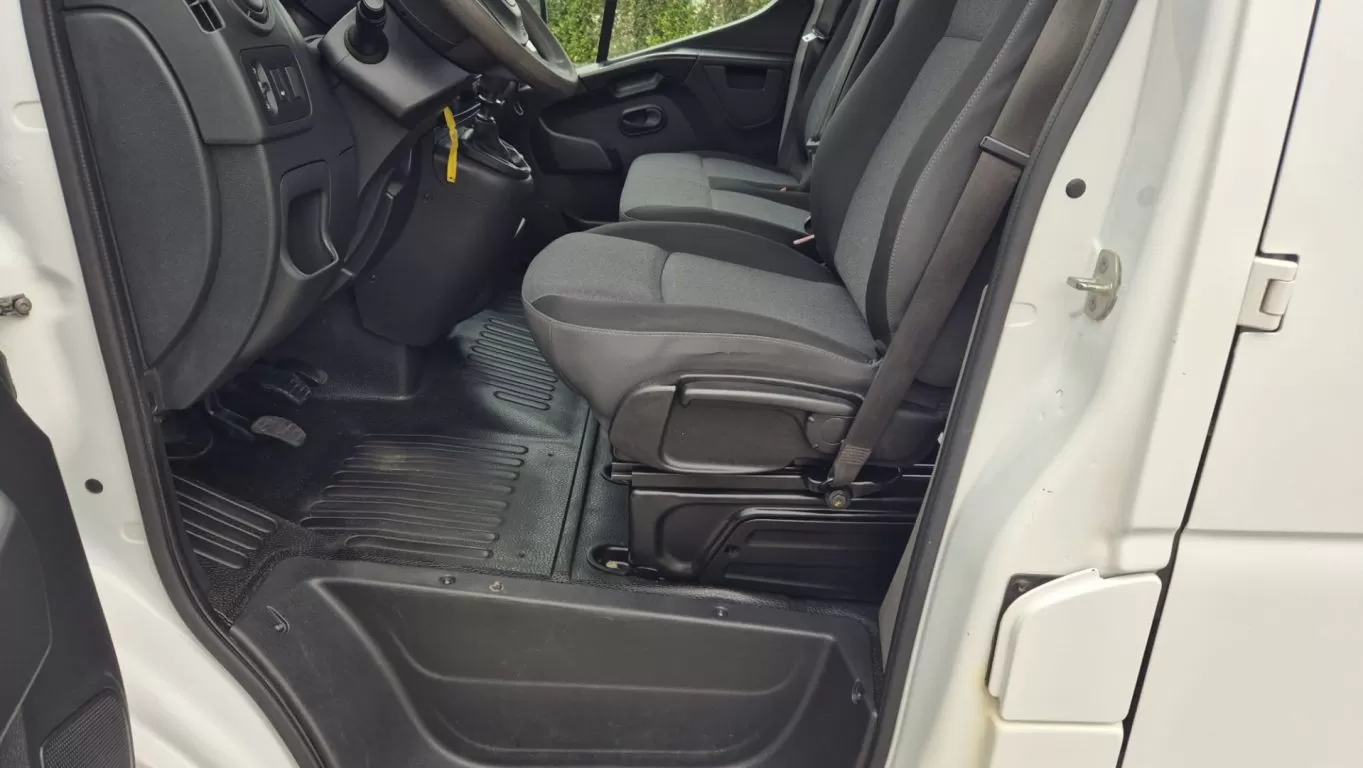 Renault  Master 2.3 DCI - Cabine Dupla - Caixa 4 metros - foto 2