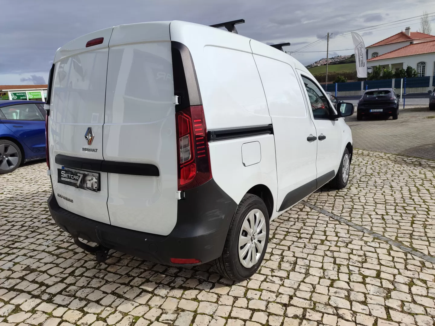 Renault  Express - foto 8