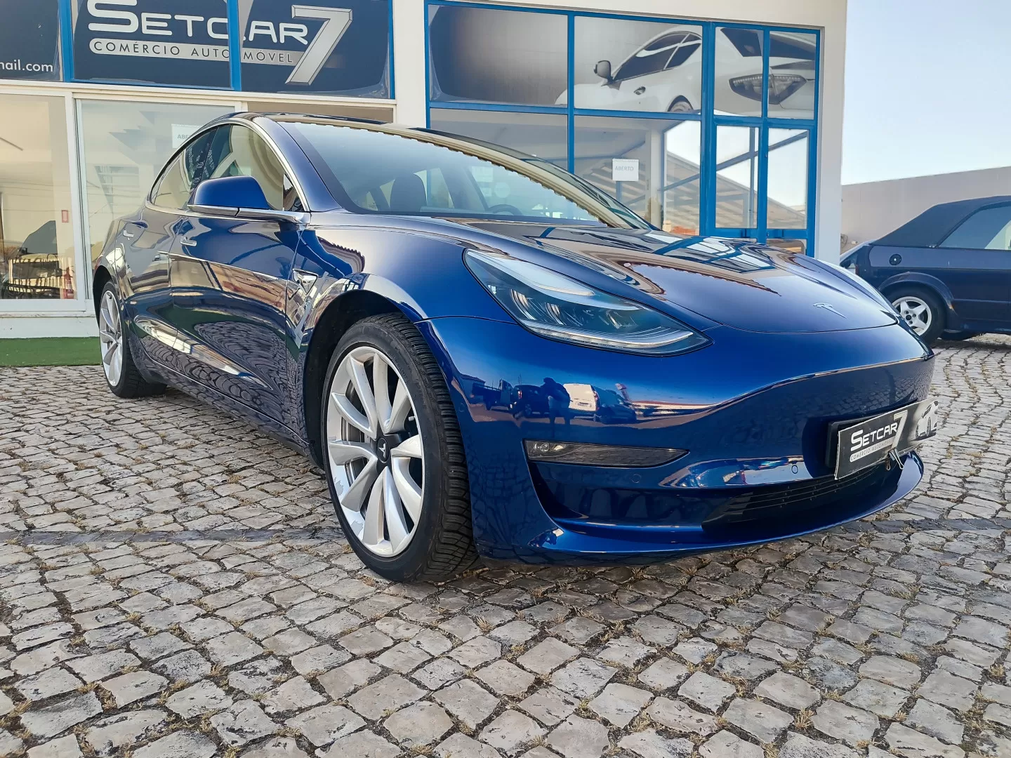 Tesla Model 3 Long-Range Dual Motor AWD - foto 2