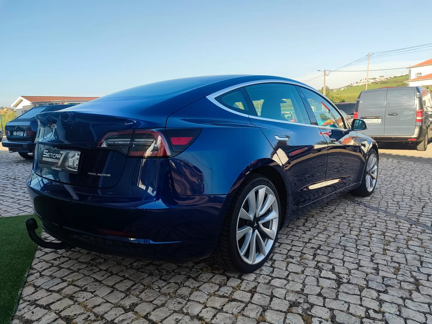 Tesla Model 3 Long-Range Dual Motor AWD - foto 8