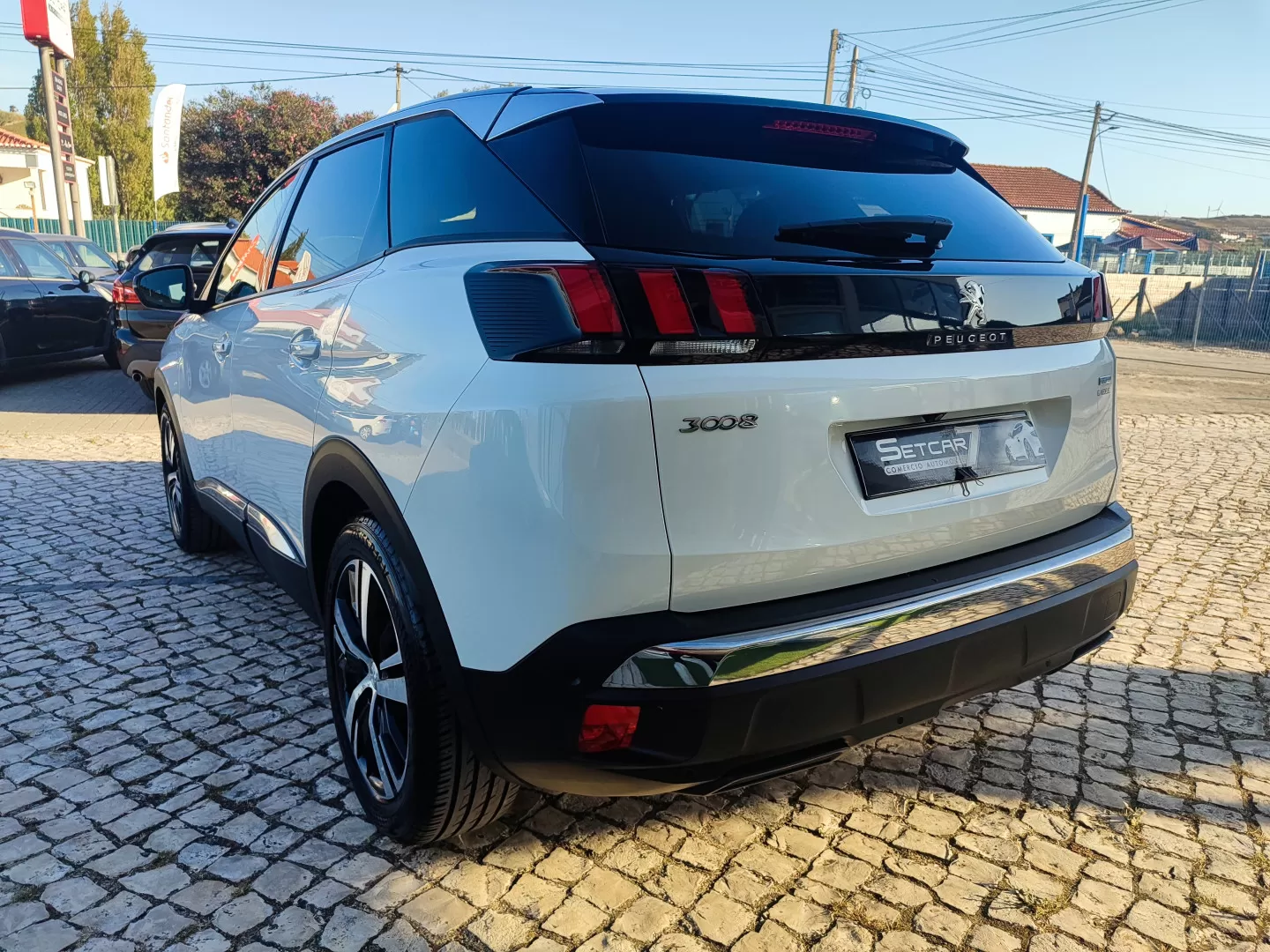 Peugeot 3008 1.2 PureTech Allure Pack EAT8 - foto 7