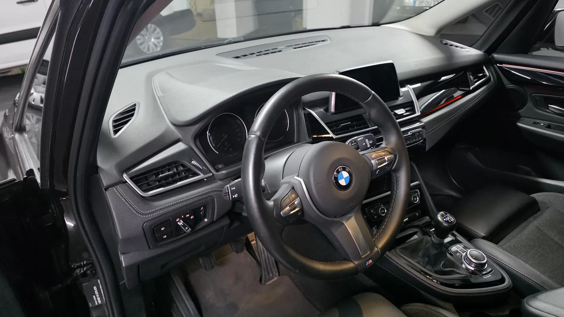 BMW 218 Gran Tourer i 7L Line Sport - foto 6