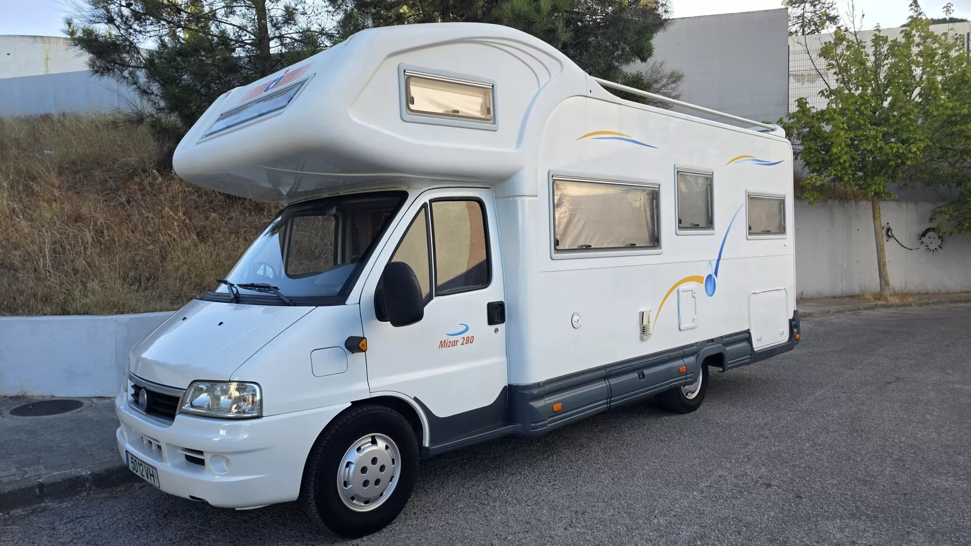 CI International  Mizar 280 Maxi 7 Metros Cama Casal traseira