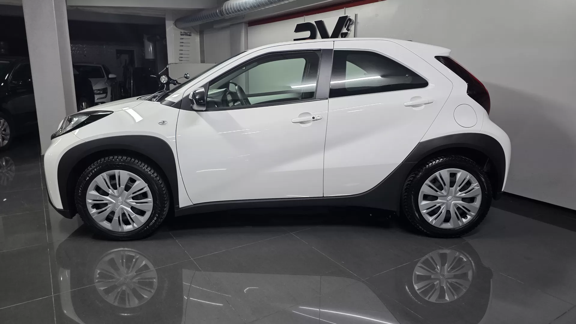 Toyota Aygo X 1.0 Envy - foto 2