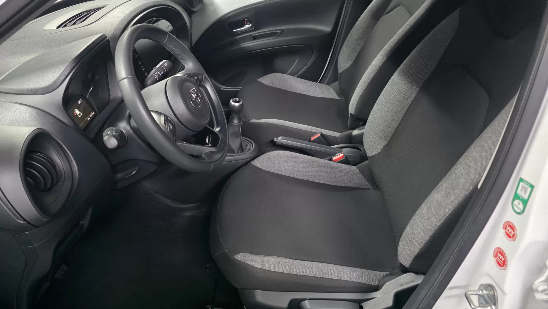 Toyota Aygo X 1.0 Envy - foto 6