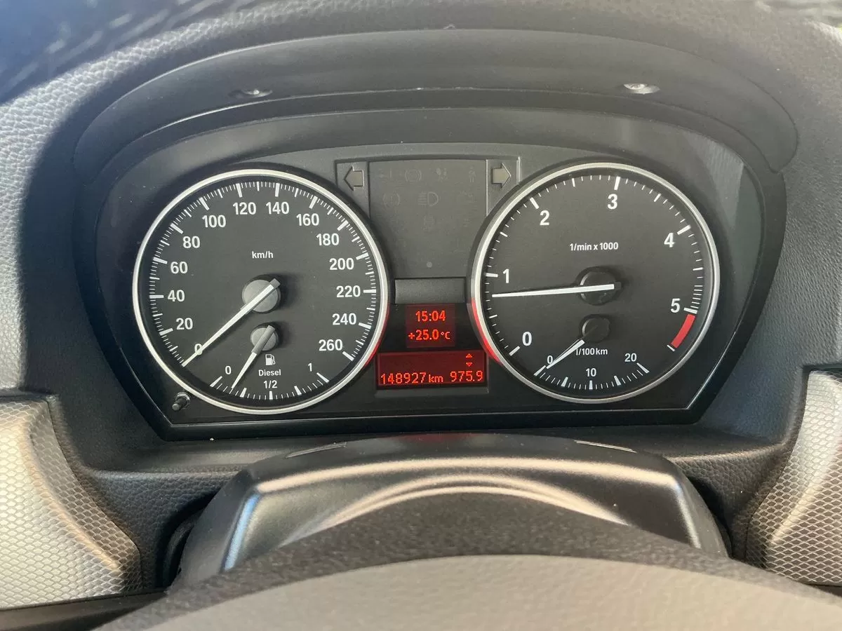 BMW 320 d M Sport Edition - foto 6