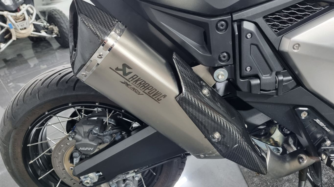 Honda X ADV 750 - foto 6