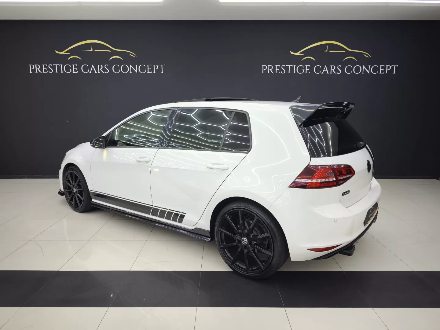 VW Golf 2.0 TDi GTD DSG - foto 5