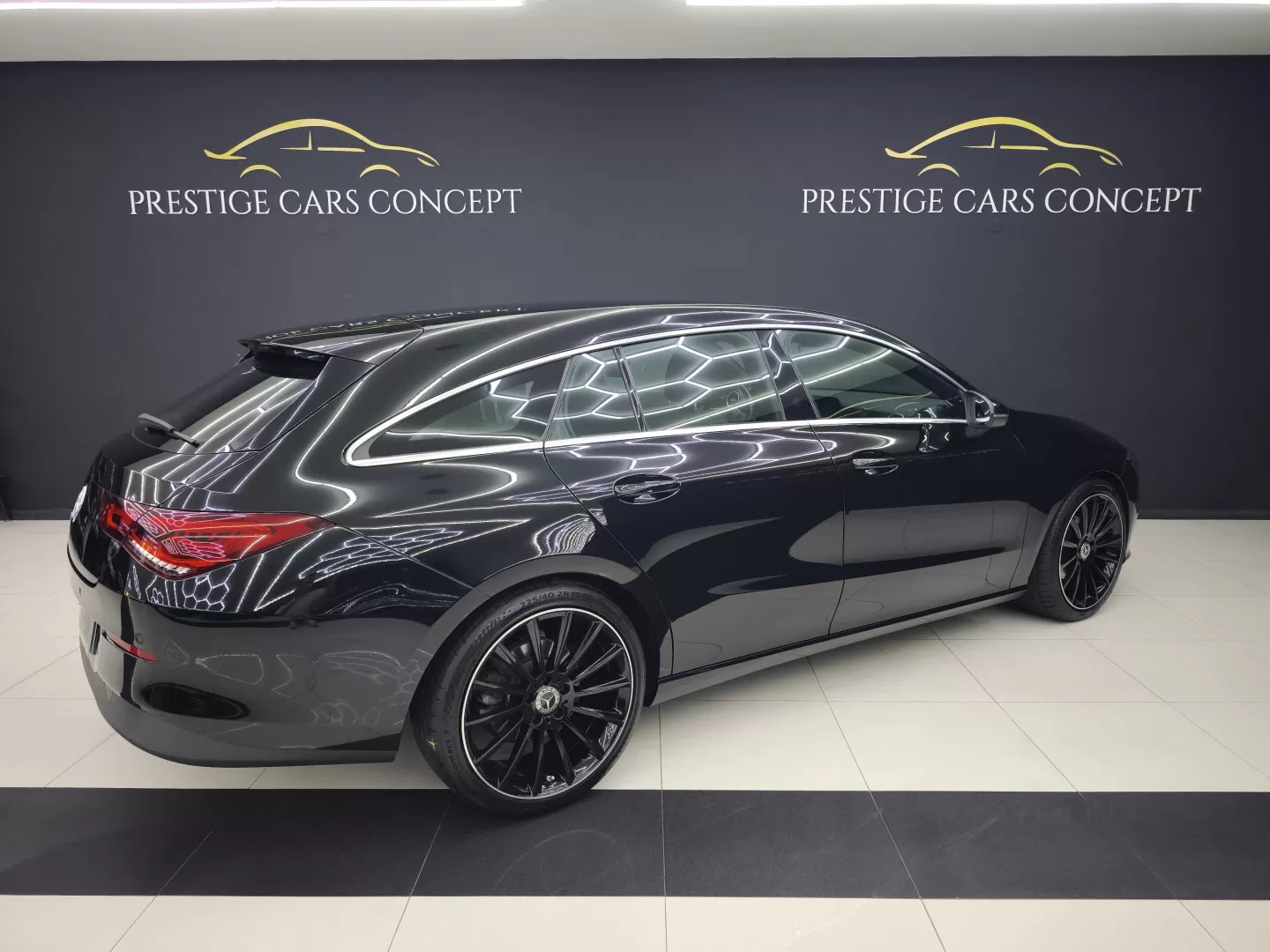 Mercedes-Benz CLA 180 d Shooting Brake Fleet Pack DCT - foto 3