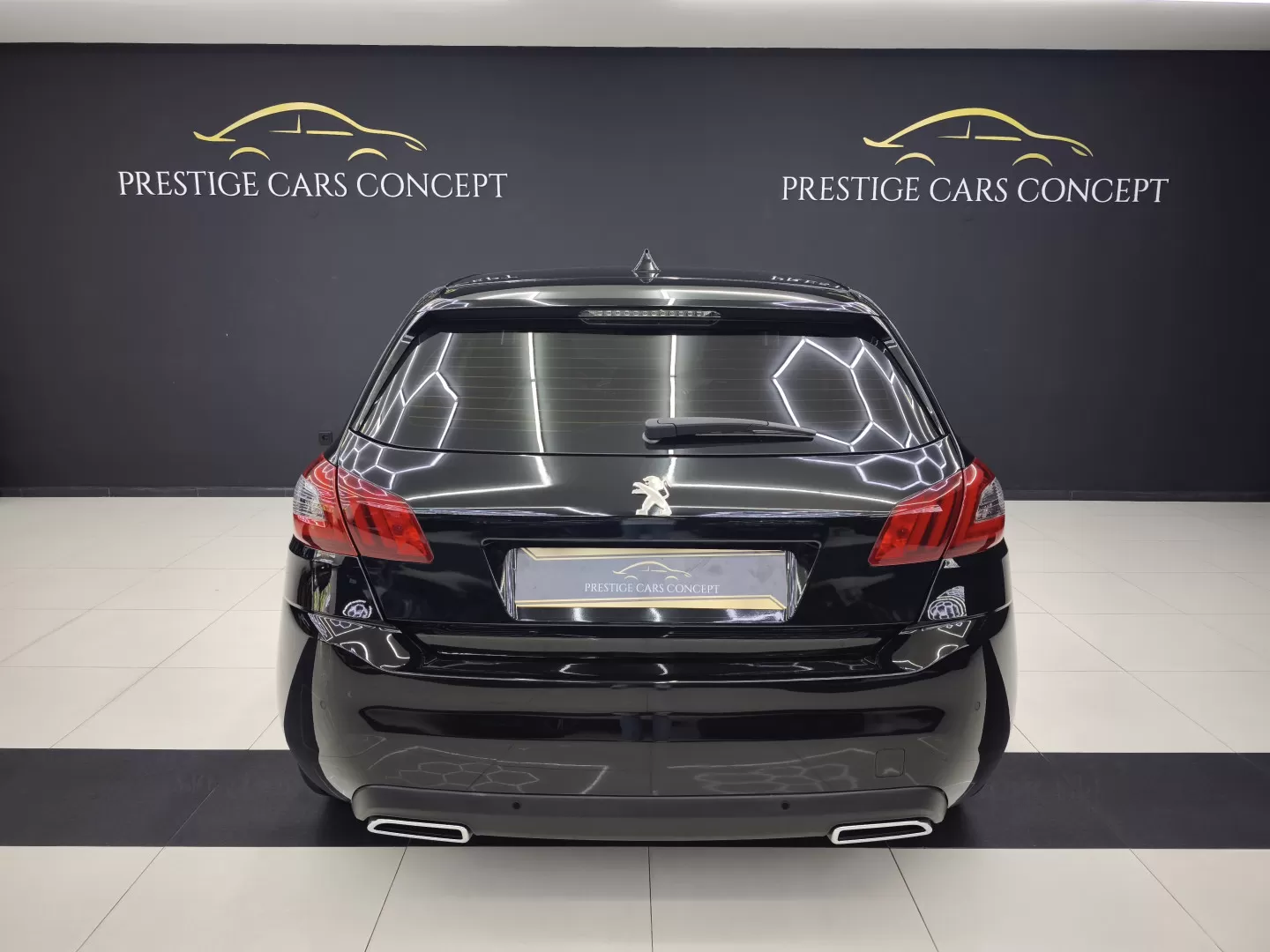 Peugeot 308 1.6 BlueHDi Allure J17 EAT6 - foto 4