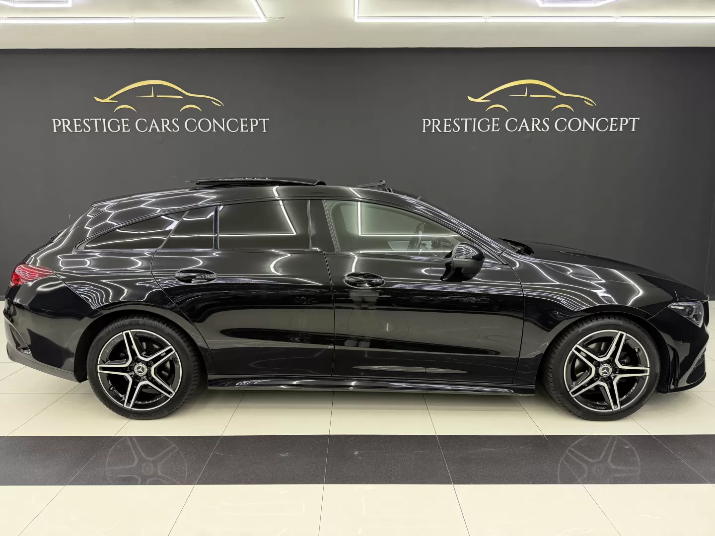 Mercedes-Benz CLA 180 d Shooting Brake AMG Line Aut. - foto 2