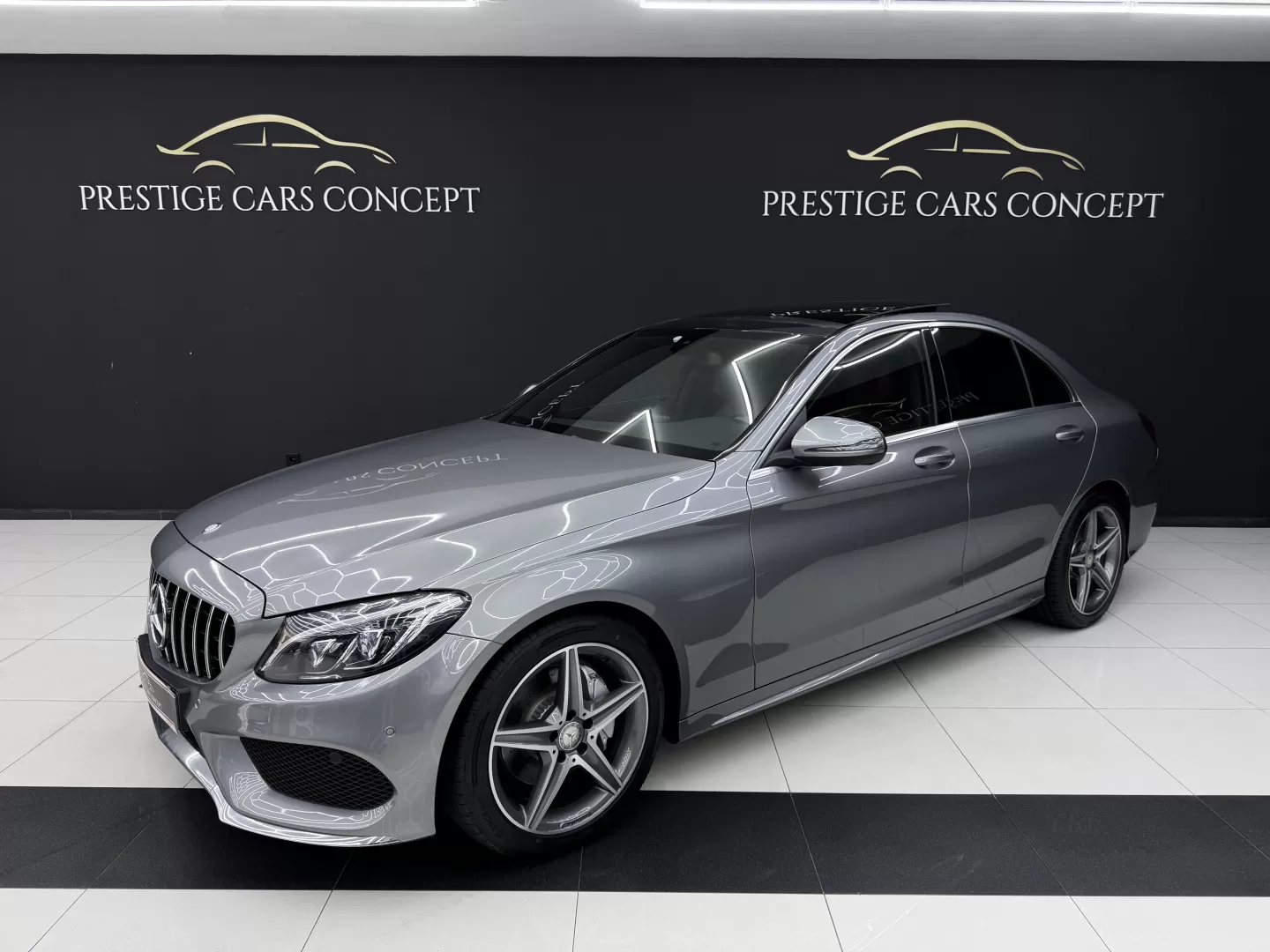 Mercedes-Benz C 180 d AMG Line - foto 7