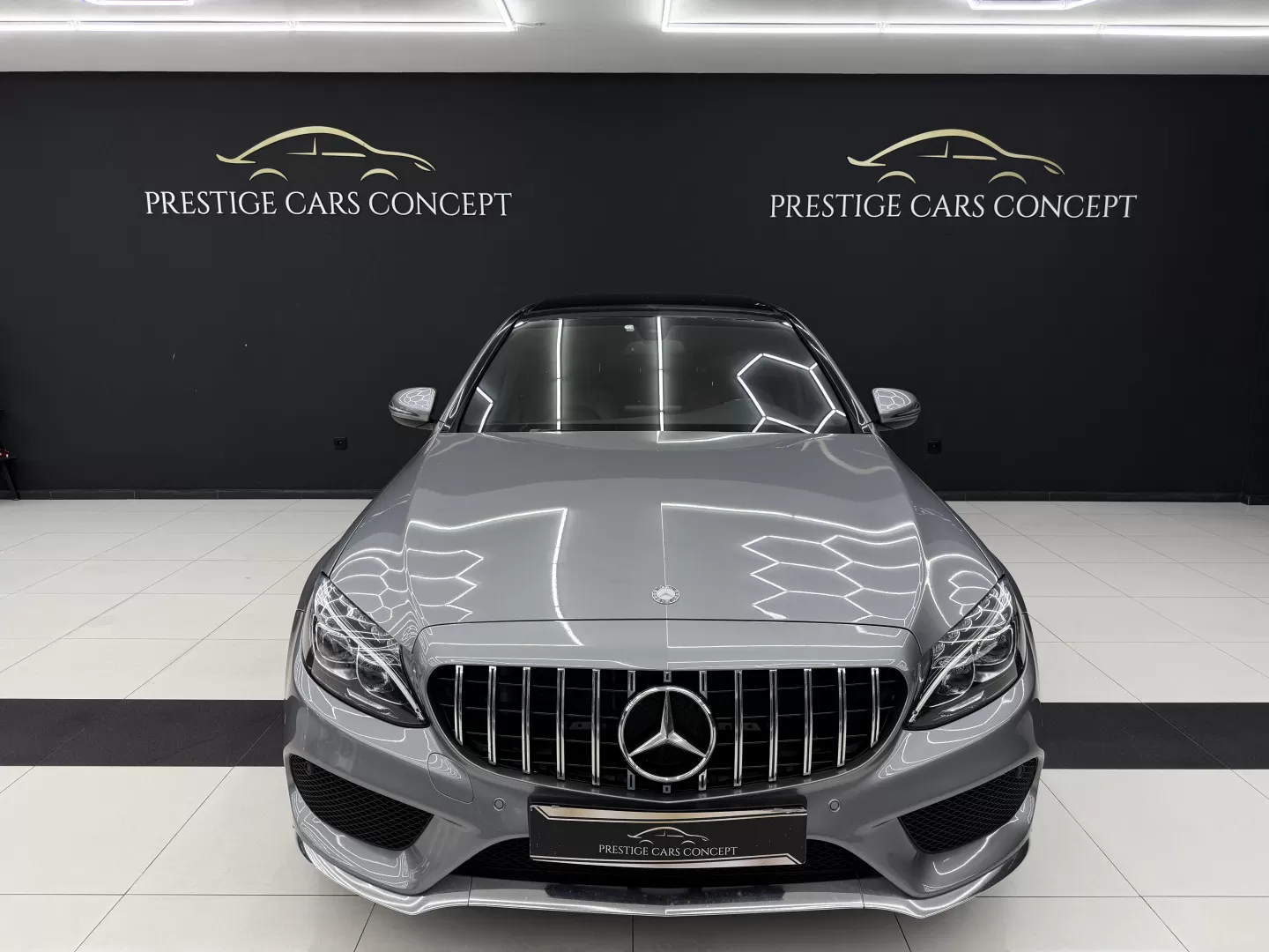 Mercedes-Benz C 180 d AMG Line - foto 8