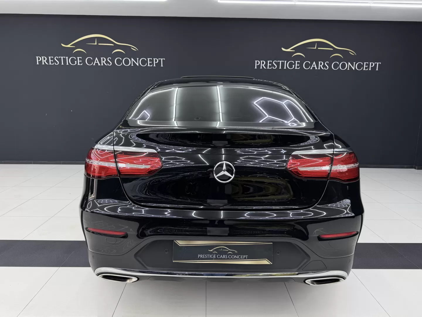 Mercedes-Benz GLC 250 4Matic 9G-TRONIC AMG Line - foto 4